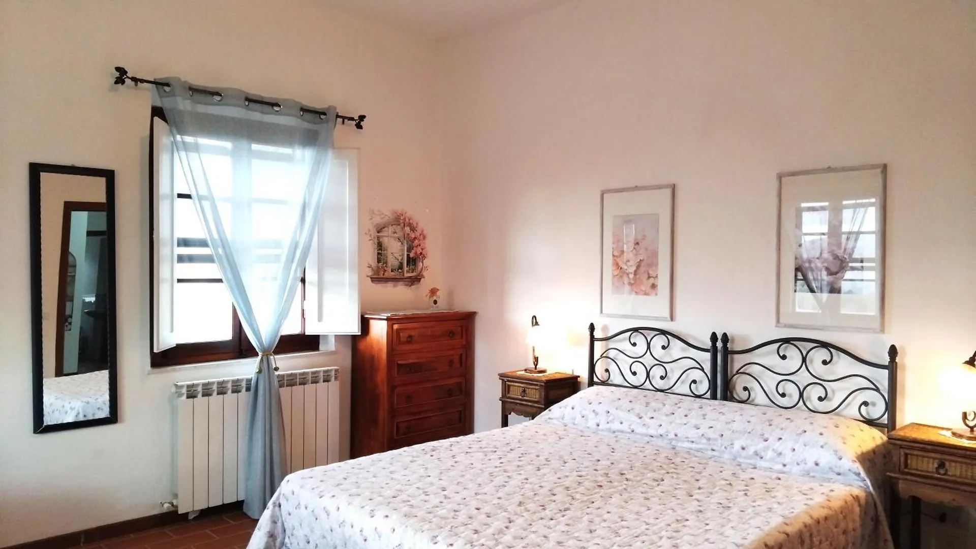 Agriturismo La Burraia Vicino A San Gimignano Gambassi Terme Italy